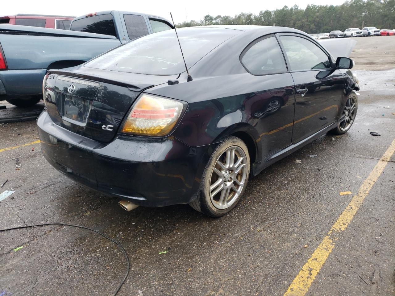 Photo 4 from auction – 2006 TOYOTA SCION TC with VIN JTKDE177460093375