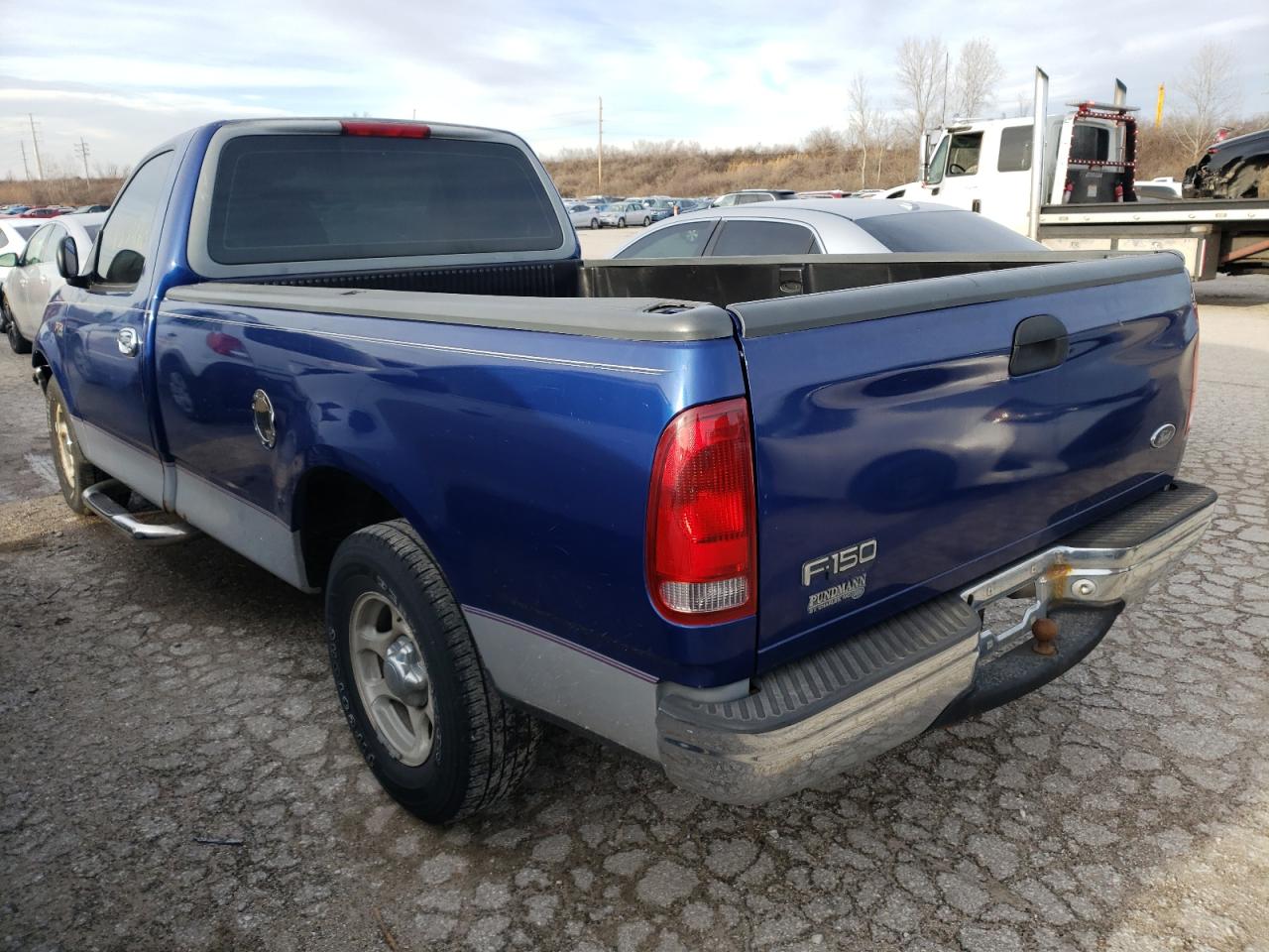 Photo 3 from auction – 1998 FORD F150 with VIN 1FTZF1722WKB37408