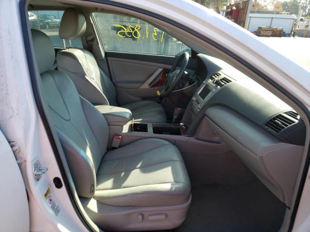 Photo 5 from auction – 2011 TOYOTA CAMRY HYBR with VIN 4T1BB3EK2BU134031