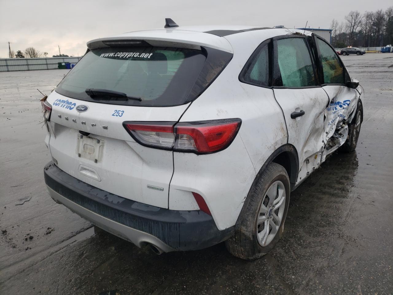 Photo 4 from auction – 2020 FORD ESCAPE S with VIN 1FMCU0F64LUA46453