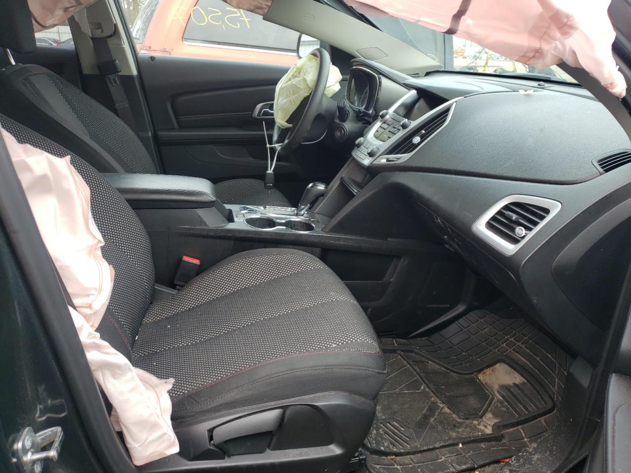 Photo 5 from auction – 2017 GMC TERRAIN SL with VIN 2GKALMEK0H6302019