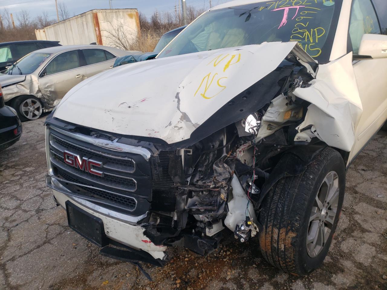 Photo 9 from auction – 2014 GMC ACADIA SLT with VIN 1GKKRRKDXEJ355671