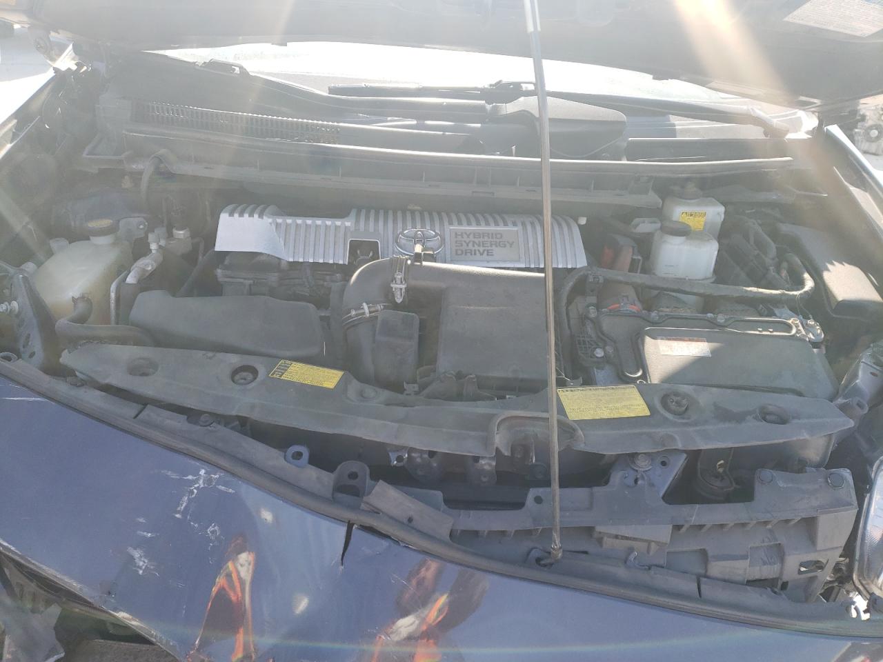 Photo 7 from auction – 2013 TOYOTA PRIUS with VIN JTDKN3DU6D1715602