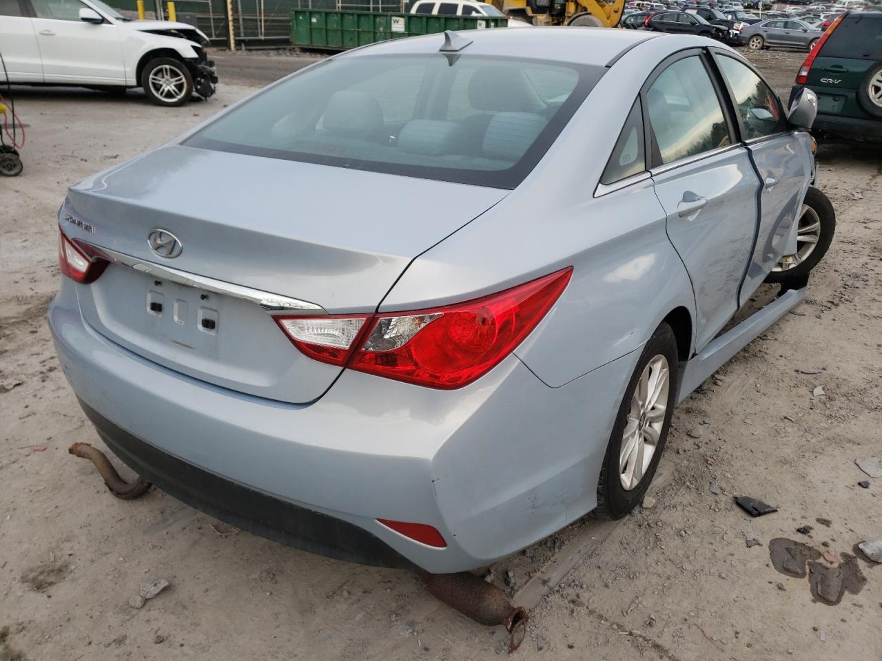 Photo 4 from auction – 2014 HYUNDAI SONATA GLS with VIN 5NPEB4AC6EH893558