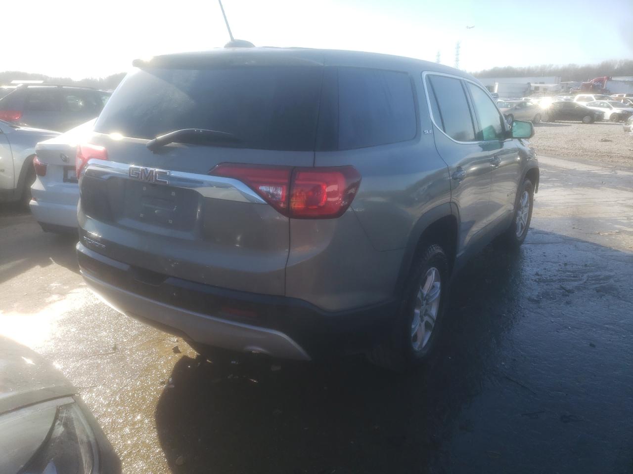 Photo 4 from auction – 2019 GMC ACADIA SLE with VIN 1GKKNKLA8KZ210620