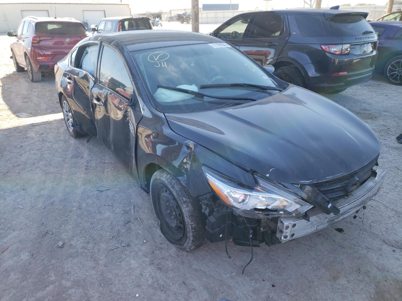 NISSAN ALTIMA 2.5 2018 with VIN 1N4AL3AP9JC257236 - Photo from auction