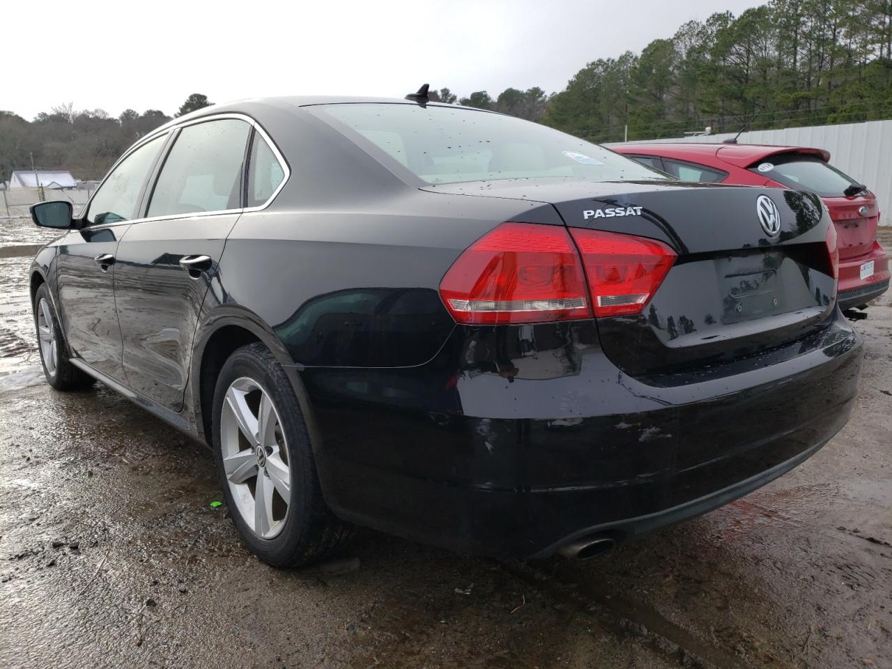 Photo 3 from auction – 2015 VOLKSWAGEN PASSAT SE with VIN 1VWBT7A31FC007867