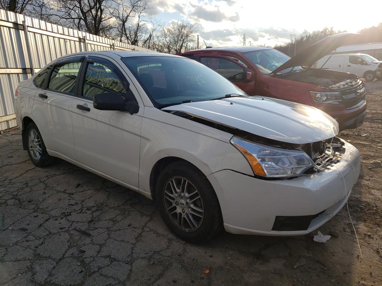 FORD FOCUS SE 2009 with VIN 1FAHP35N39W196150 - Photo from auction