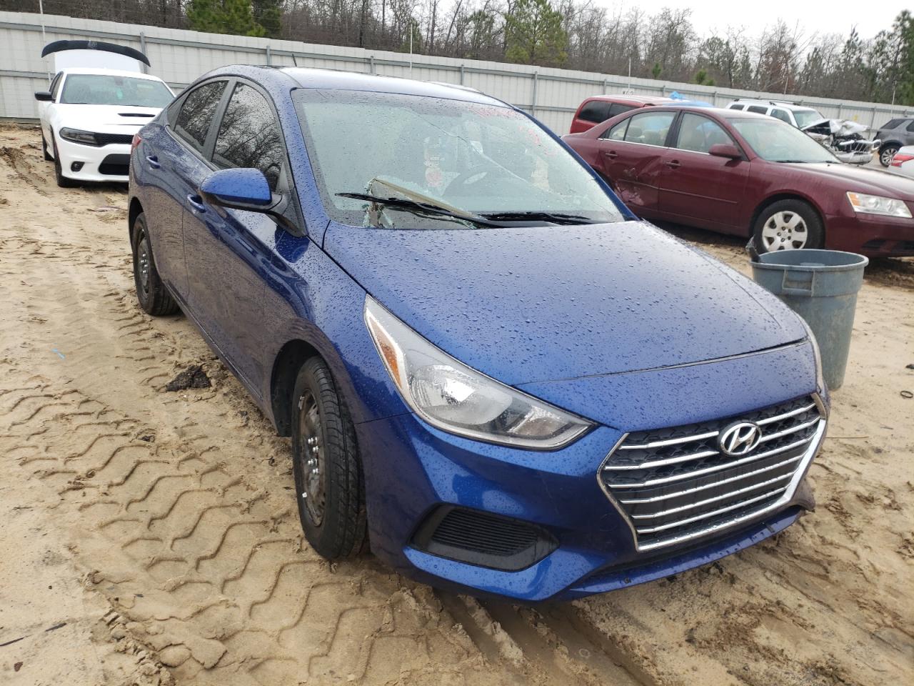 HYUNDAI ACCENT SE 2019 with VIN 3KPC24A36KE046529 - Photo from auction