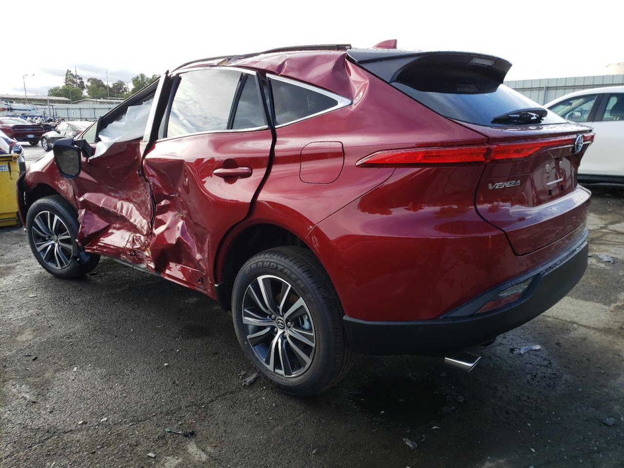 Photo 3 from auction – 2021 TOYOTA VENZA LE with VIN JTEAAAAH7MJ082915