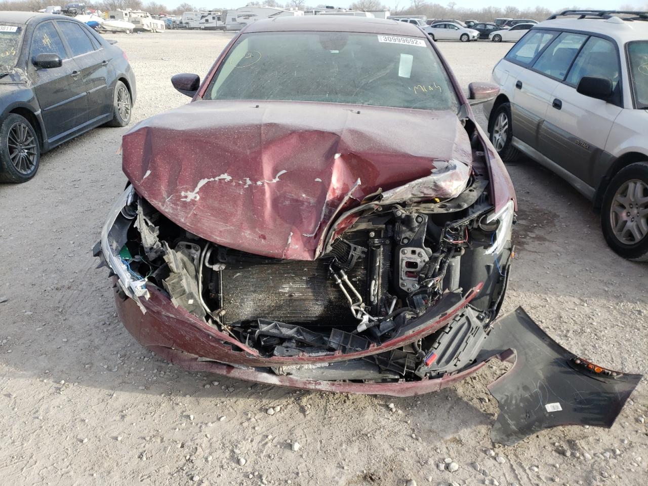 Photo 9 from auction – 2015 CHRYSLER 200 LIMITE with VIN 1C3CCCAB8FN649163