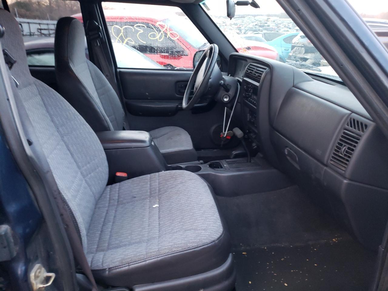 Zdjęcie 5 z aukcji – 2000 JEEP CHEROKEE S z VIN 1J4FF48SXYL162065