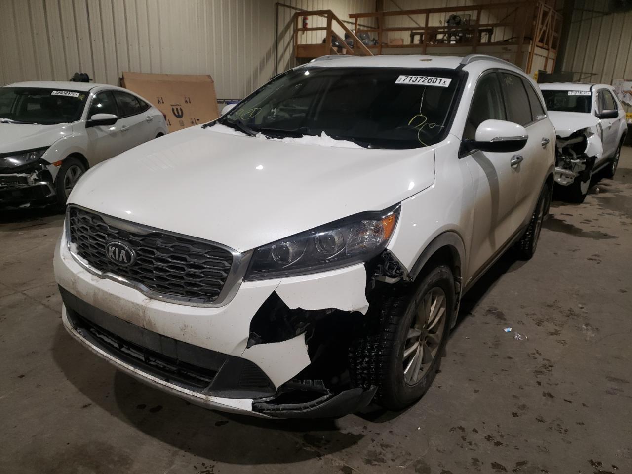 Photo 9 from auction – 2019 KIA SORENTO EX with VIN 5XYPHDA38KG595040