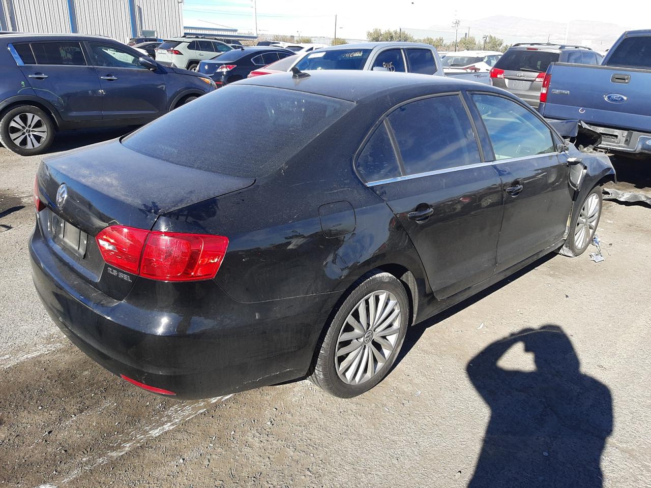 Photo 4 from auction – 2012 VOLKSWAGEN JETTA SEL with VIN 3VWLP7AJ7CM320388