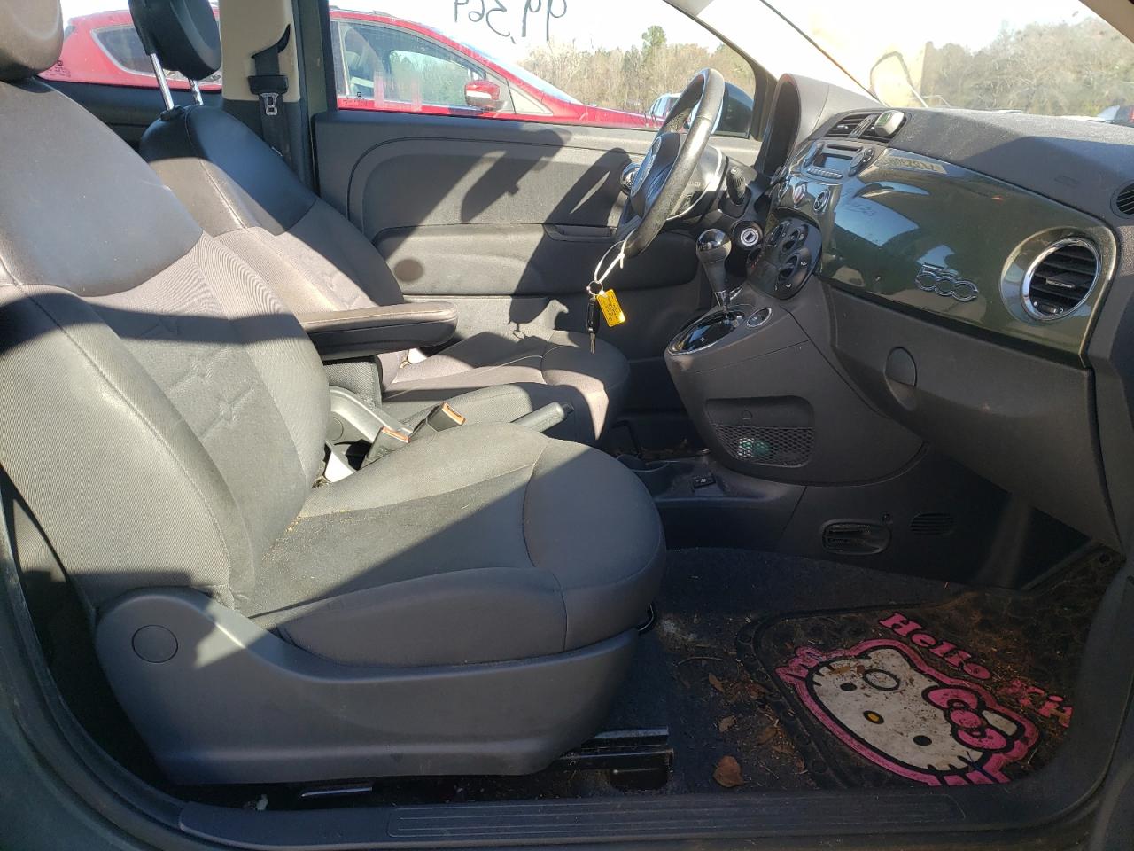 Photo 5 from auction – 2015 FIAT 500 POP with VIN 3C3CFFAR8FT523116