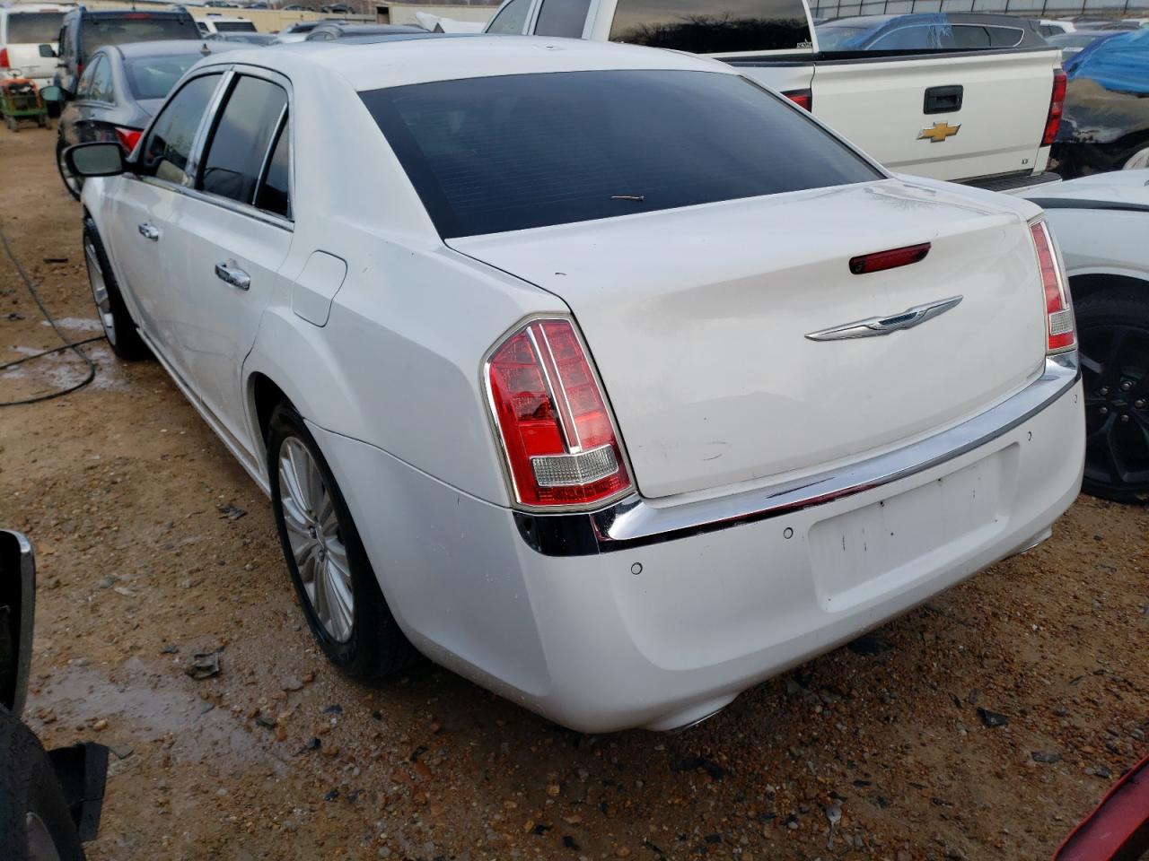 Photo 3 from auction – 2011 CHRYSLER 300C with VIN 2C3CK6CT3BH578354