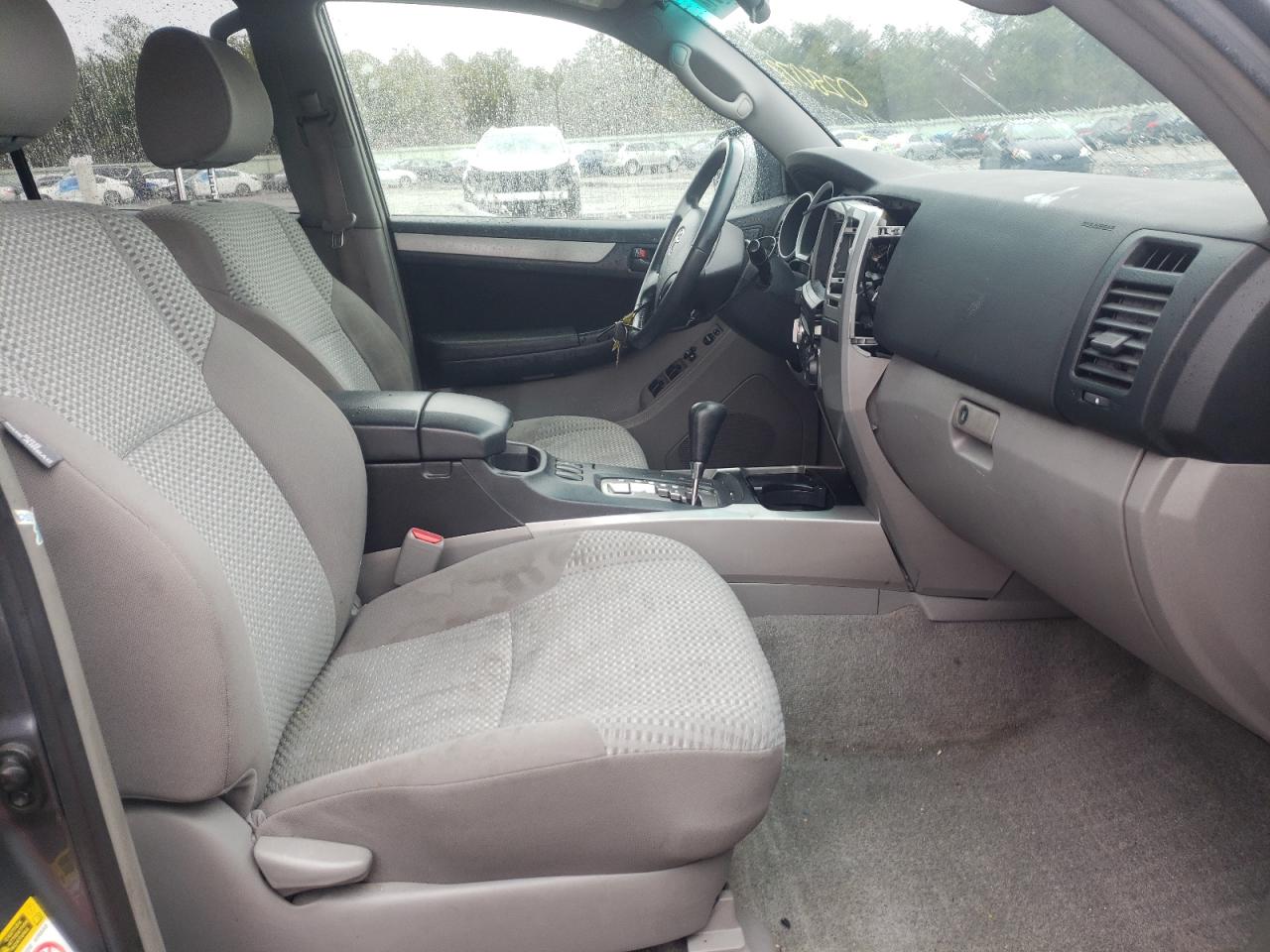 Photo 5 from auction – 2008 TOYOTA 4RUNNER SR with VIN JTEBU14RX8K028072