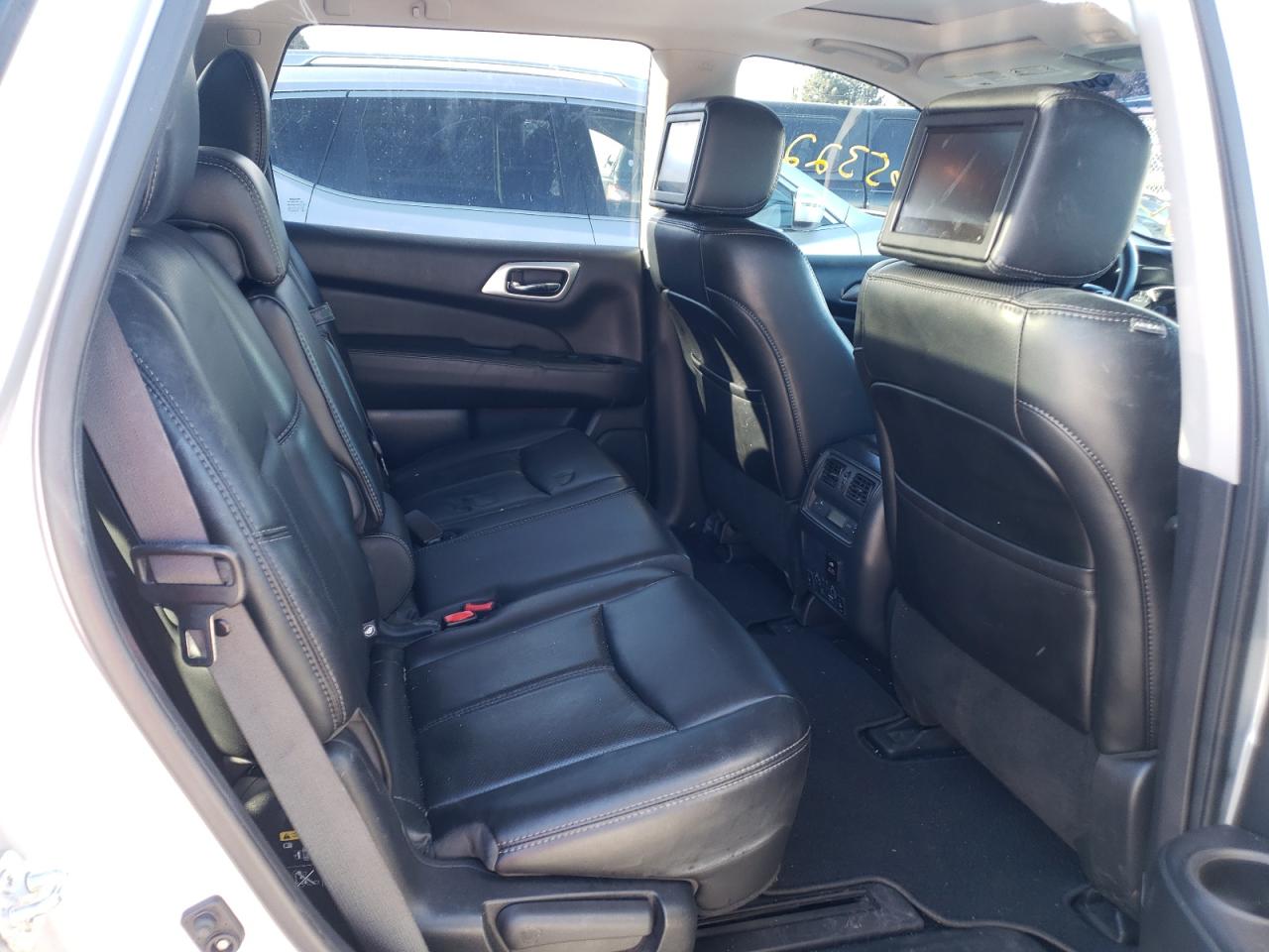 Photo 6 from auction – 2017 NISSAN PATHFINDER with VIN 5N1DR2MM0HC620272