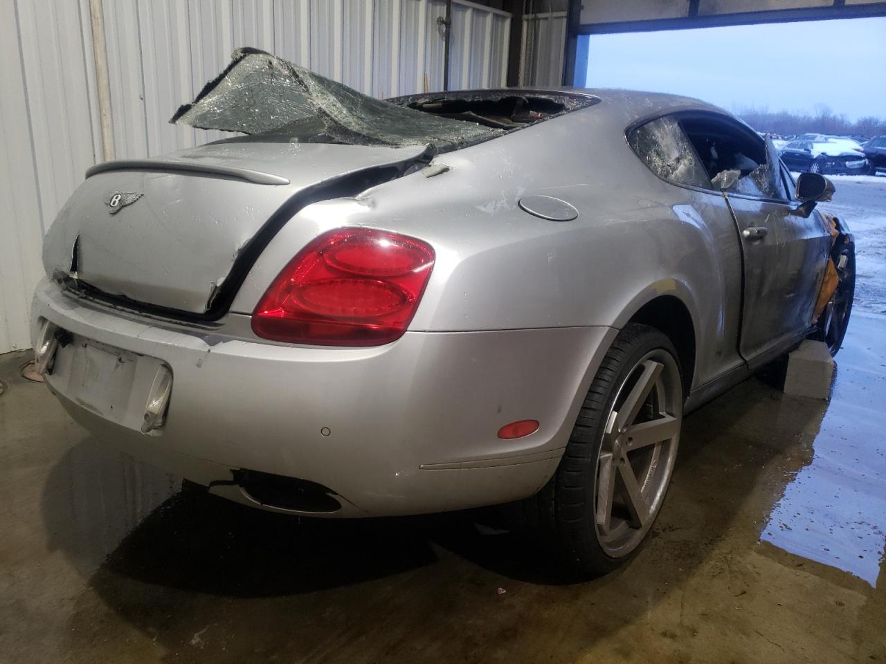 Photo 4 from auction – 2004 BENTLEY CONTINENTA with VIN SCBCR63W34C021566