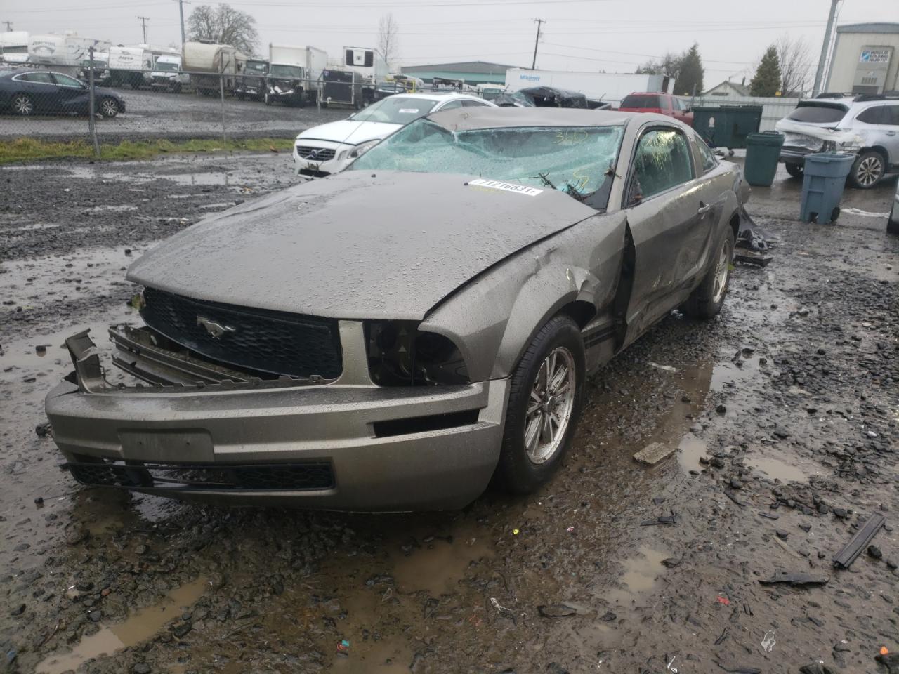 Photo 2 from auction – 2005 FORD MUSTANG with VIN 1ZVFT80N055130668