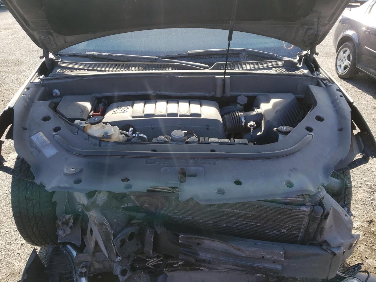 Photo 7 from auction – 2011 CHEVROLET TRAVERSE L with VIN 1GNKRGED7BJ210585