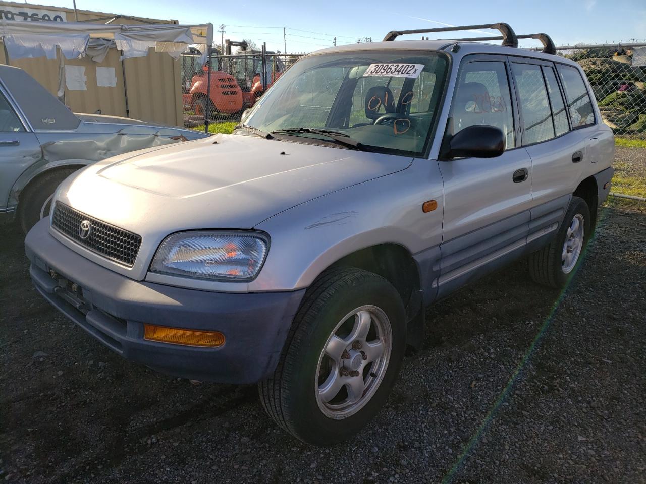 Photo 2 from auction – 1997 TOYOTA RAV4 with VIN JT3GP10V5V7013101