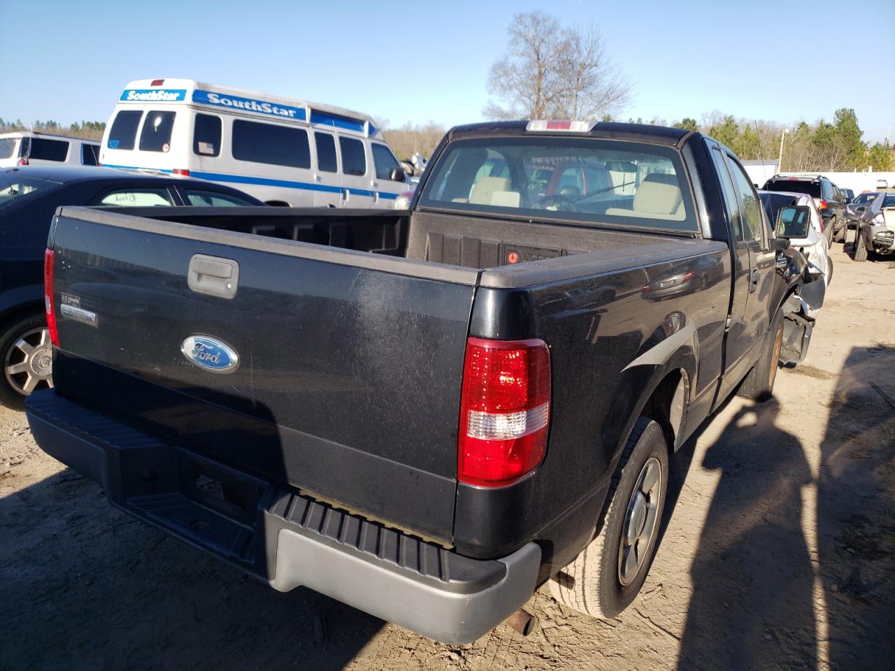 Photo 4 from auction – 2008 FORD F150 with VIN 1FTRF12228KB88255