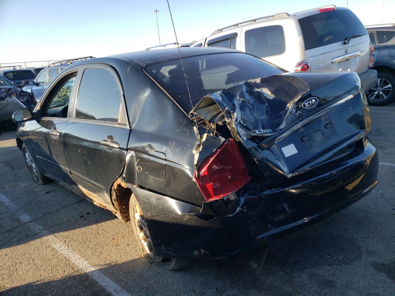 Photo 3 from auction – 2009 KIA SPECTRA EX with VIN KNAFE221895599806