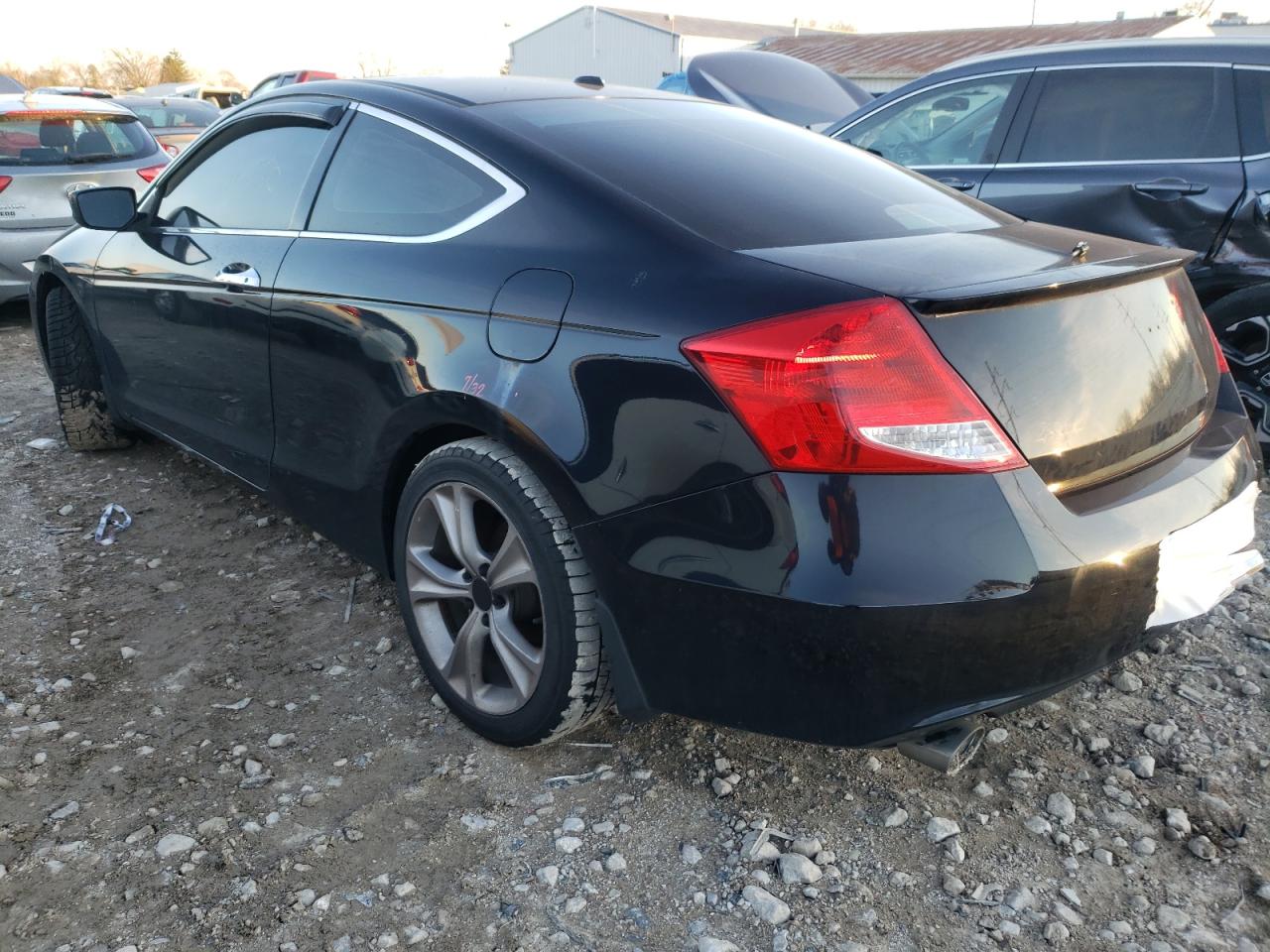 Photo 3 from auction – 2012 HONDA ACCORD EXL with VIN 1HGCS2B85CA011565