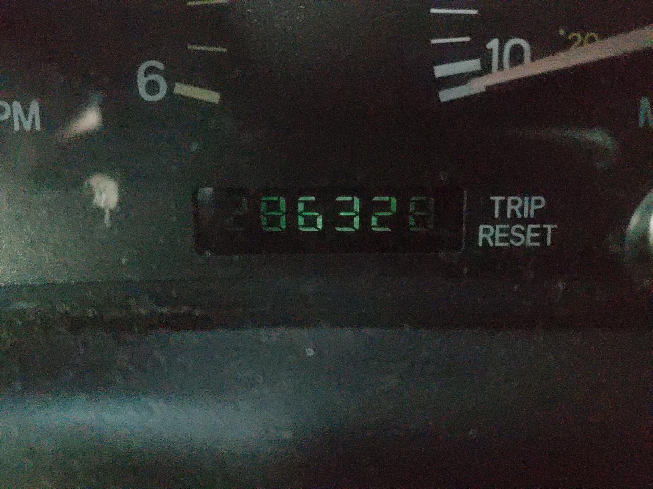Zdjęcie 8 z aukcji – 2000 JEEP CHEROKEE S z VIN 1J4FF48SXYL162065