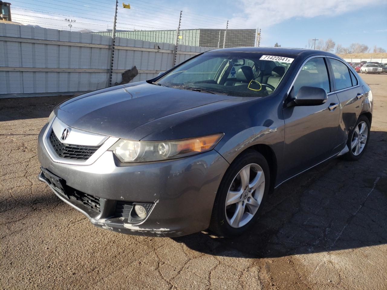 Photo 2 from auction – 2010 ACURA TSX with VIN JH4CU2E67AC020934
