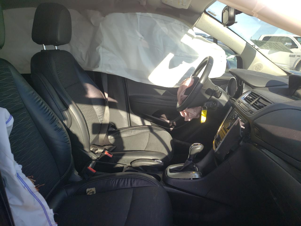 Photo 5 from auction – 2016 BUICK ENCORE with VIN KL4CJASB9GB712112
