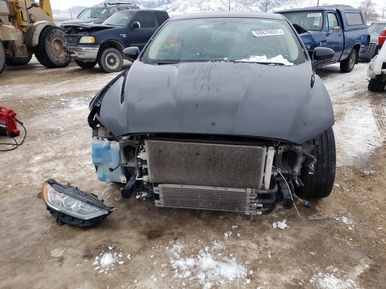 Photo 10 from auction – 2018 FORD FUSION SE with VIN 3FA6P0LU5JR139925