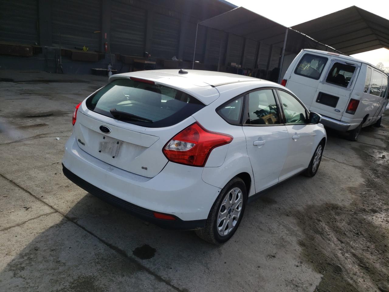 Photo 4 from auction – 2012 FORD FOCUS with VIN 1FAHP3K29CL268116