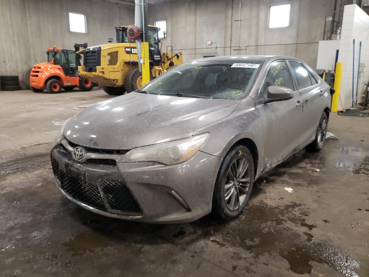 Photo 2 from auction – 2017 TOYOTA CAMRY LE with VIN 4T1BF1FKXHU343064
