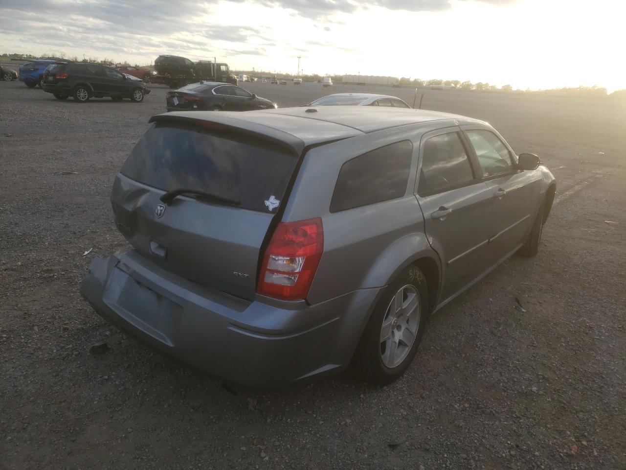 Photo 4 from auction – 2007 DODGE MAGNUM SXT with VIN 2D4FV47VX7H776584