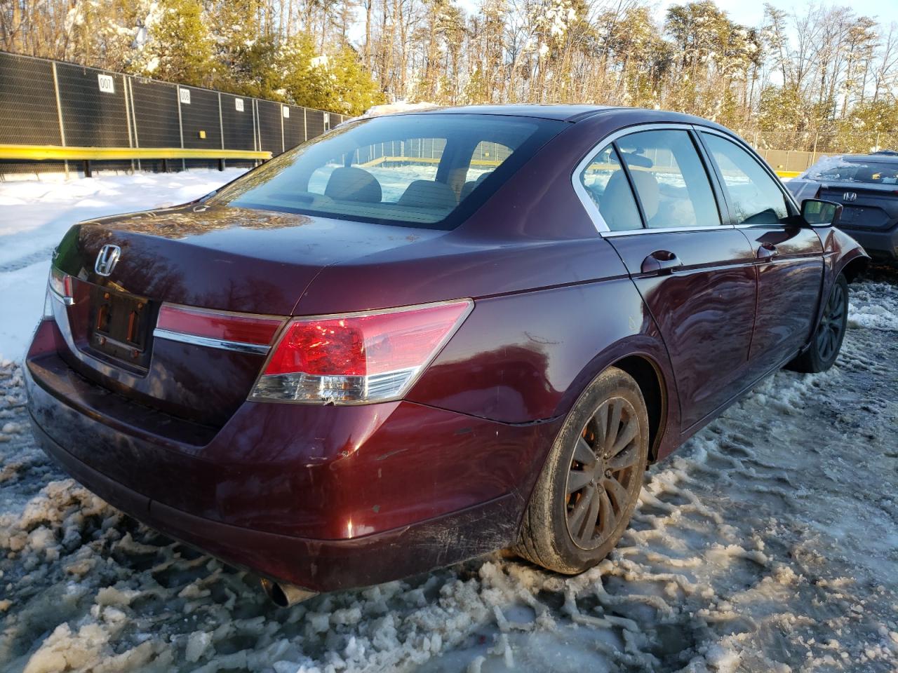 Photo 4 from auction – 2011 HONDA ACCORD EX with VIN 1HGCP2F77BA000360