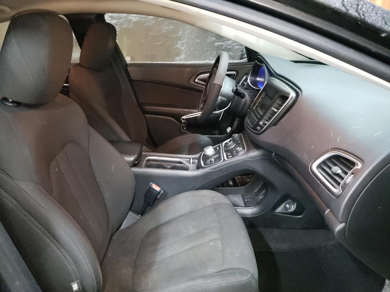 Photo 5 from auction – 2016 CHRYSLER 200 LX with VIN 1C3CCCFBXGN185822