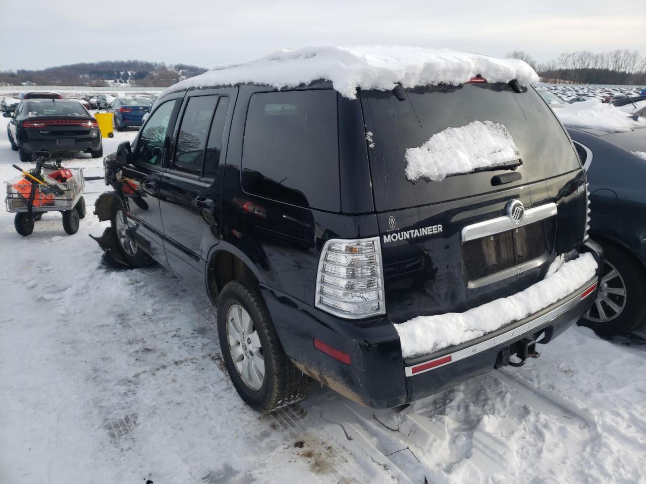 Photo 3 from auction – 2010 MERCURY MOUNTAINEE with VIN 4M2EN4HE8AUJ04044