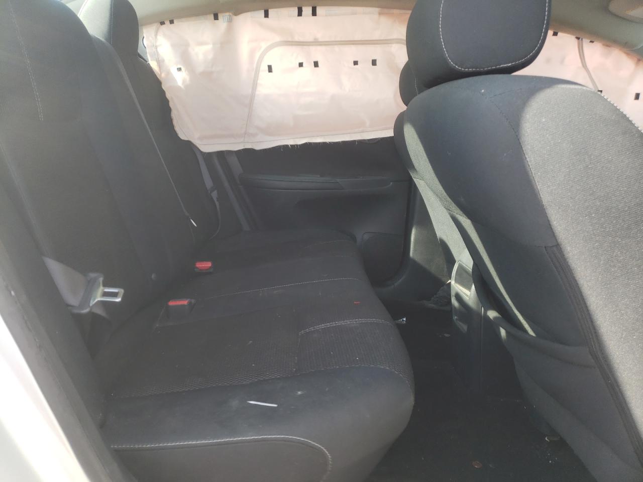 Photo 6 from auction – 2017 NISSAN SENTRA with VIN 3N1AB7AP5HY243598