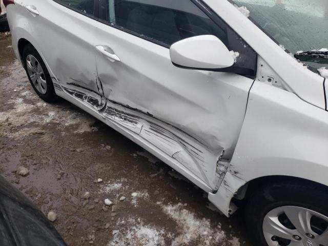 Photo 9 from auction – 2016 HYUNDAI ELANTRA SE with VIN 5NPDH4AE6GH716233