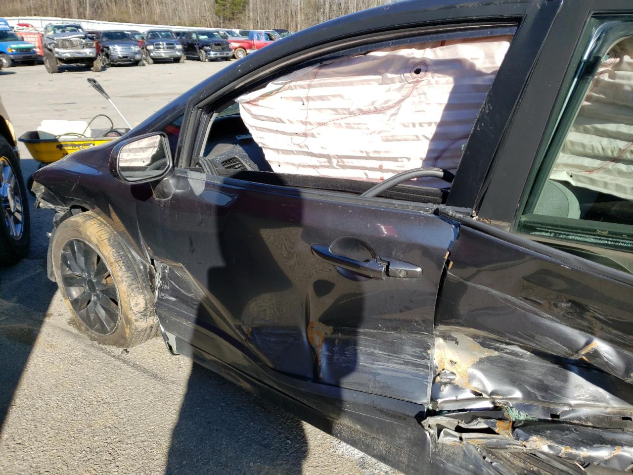 Photo 5 from auction – 2009 HONDA CIVIC EX with VIN 19XFA16899E007320