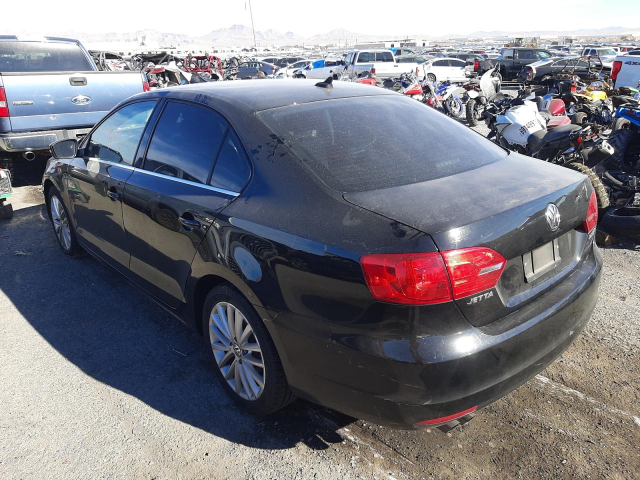 Photo 3 from auction – 2012 VOLKSWAGEN JETTA SEL with VIN 3VWLP7AJ7CM320388