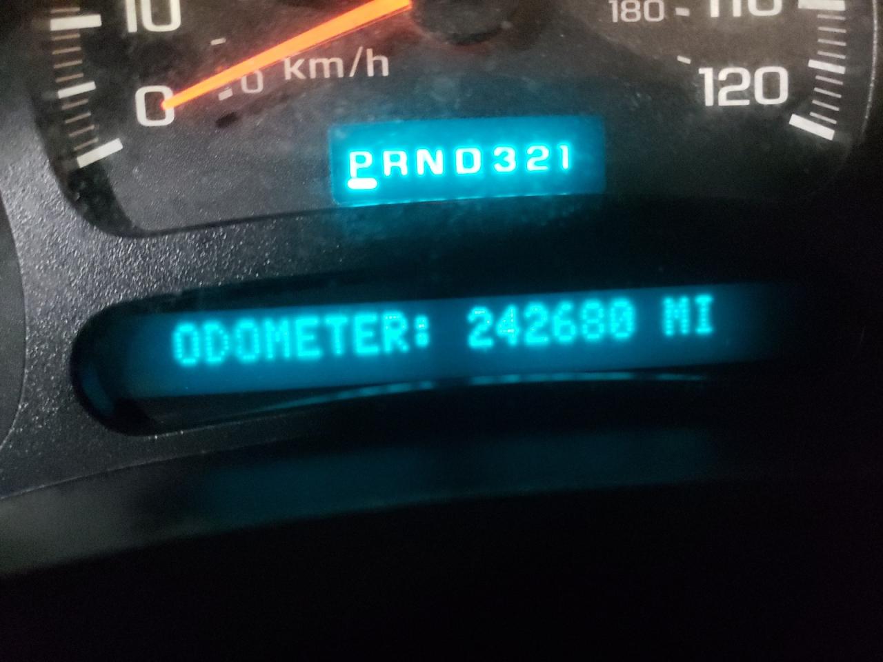 Photo 8 from auction – 2004 CHEVROLET SILVERADO with VIN 1GCEC14V34E201179