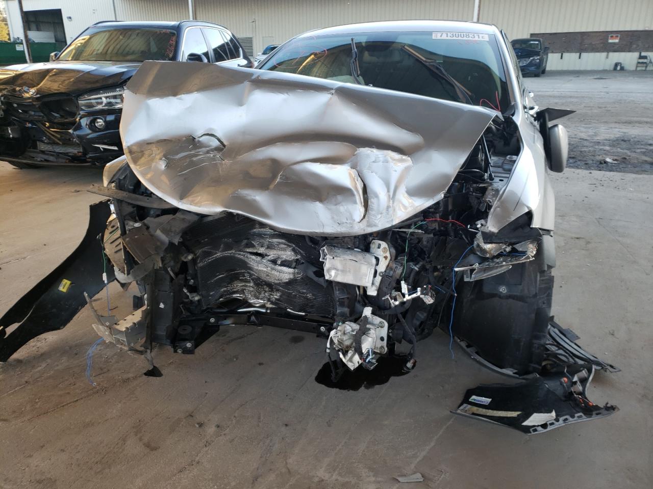 Photo 9 from auction – 2015 CHRYSLER 200 LIMITE with VIN 1C3CCCAB7FN607079