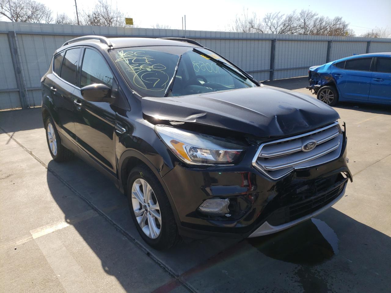 FORD ESCAPE SE 2018 with VIN 1FMCU0GD0JUA43222 - Photo from auction