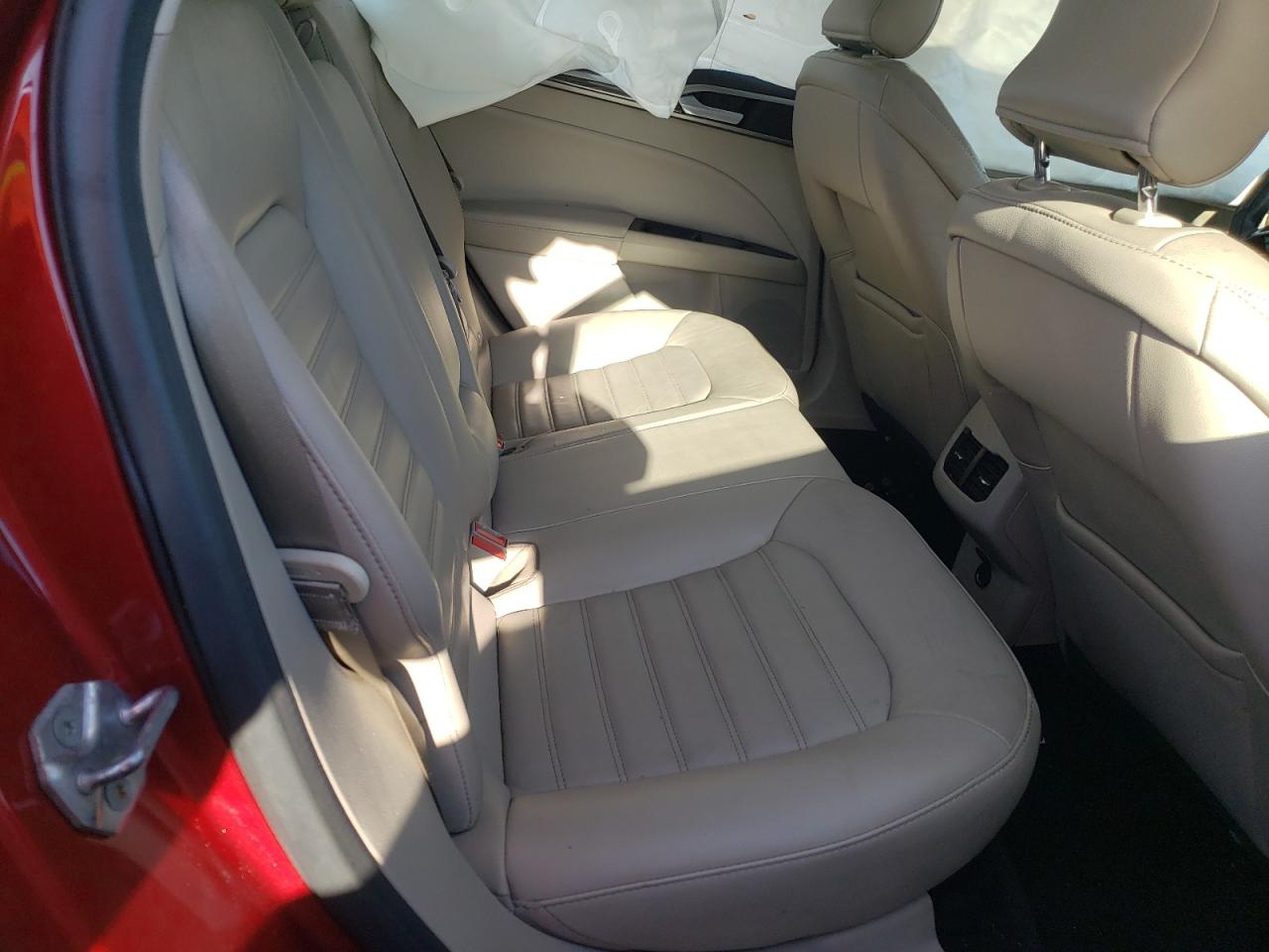 Photo 6 from auction – 2017 FORD FUSION SE with VIN 3FA6P0T97HR231298