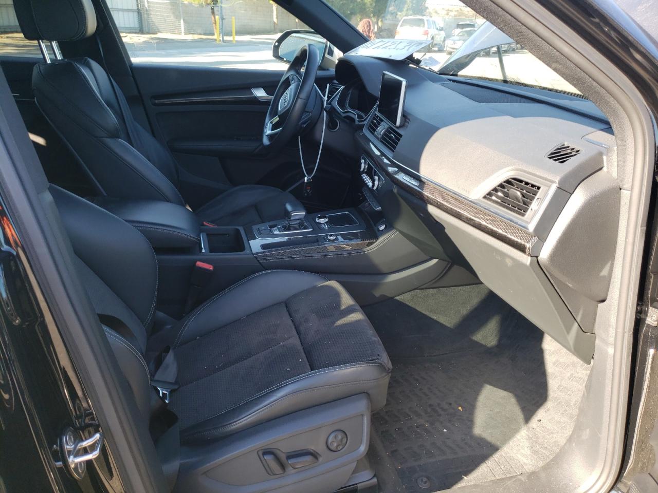 Photo 5 from auction – 2019 AUDI SQ5 PREMIU with VIN WA1B4AFY4K2095308
