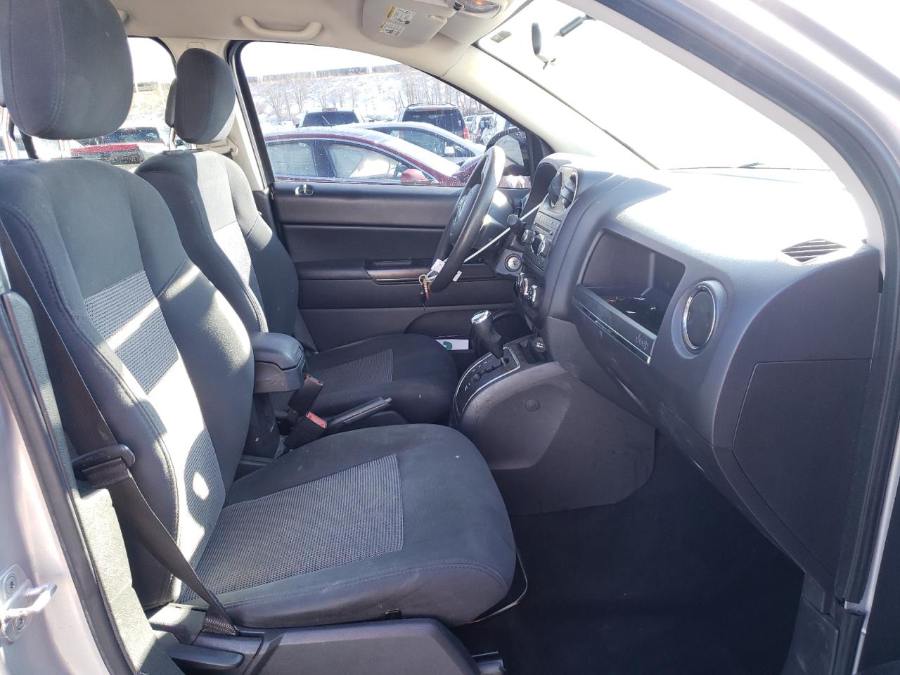 Photo 5 from auction – 2013 JEEP COMPASS SP with VIN 1C4NJDBB1DD190057