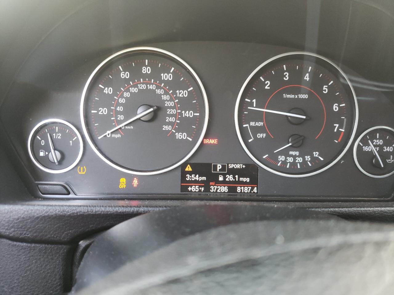 Photo 8 from auction – 2017 BMW 330 I with VIN WBA8B9G51HNU49959